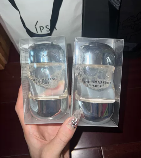 ípsa化妆水100ml的，是小瓶的！跟3...