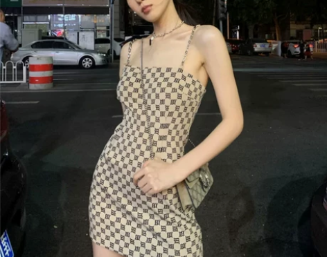 夜店蹦迪女装性感链条吊带连衣裙2022夏高...