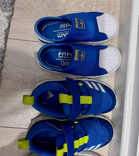 adidas 阿迪童鞋，26码，都是8.9...