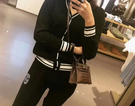 凯莉包包包女2020新款秋冬鳄鱼纹斜挎包单...