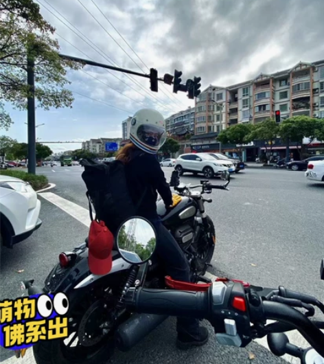 （已经售出！！！！）复古巡航类摩托 极品车...