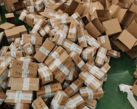 你还在花十块钱发快递？我这里4元帮发快递 ...