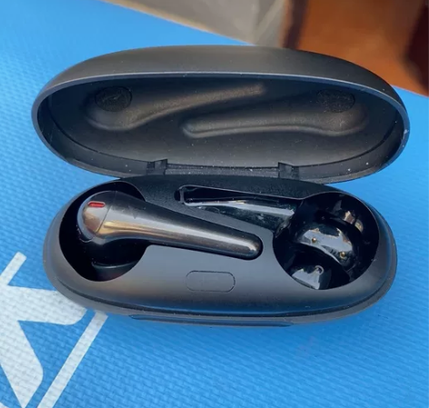 万魔comfobuds pro，耳机太多了...
