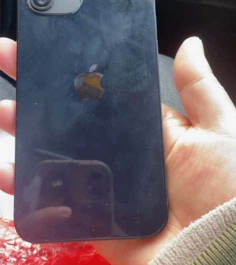 苹果12，国行的，，还在保修，用了四个月 ...