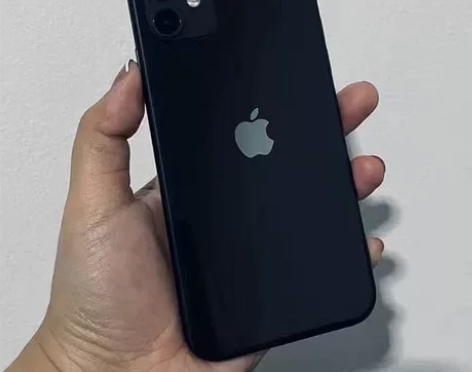 苹果11黑色成色95新64g插卡即用，喜欢...