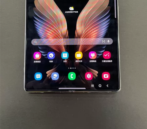 型号：三星W21 内存：12+512成色：...