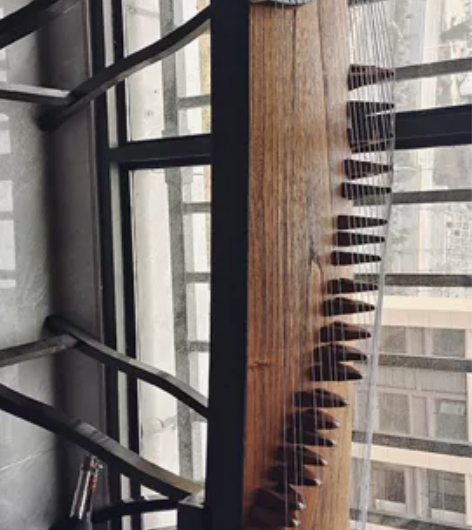 闲置古筝  可小刀 生了娃之后在家无聊，买...