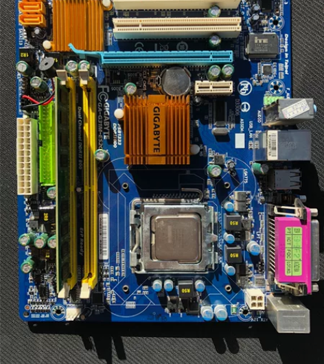 老古董台式主板、CPU、内存条[破涕为笑]...