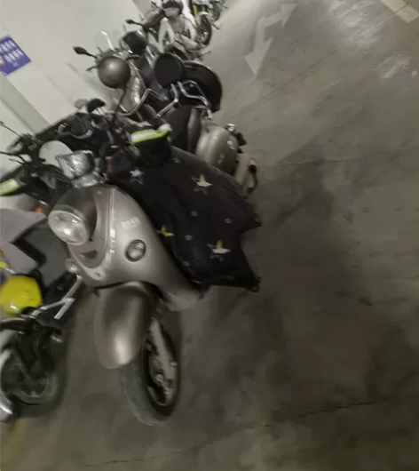 台铃电动车，刚换的新电瓶。手续齐全。因为换...