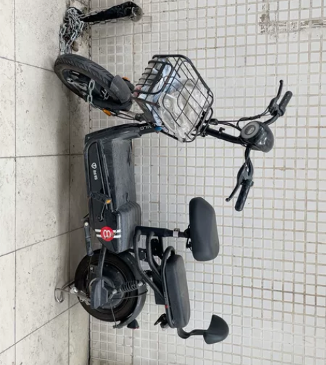 台铃电动车 电池没有了 被偷了 便宜出。其...