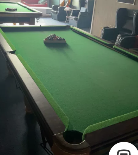 门面转让两张台球桌低价处理 感兴趣的话点“...