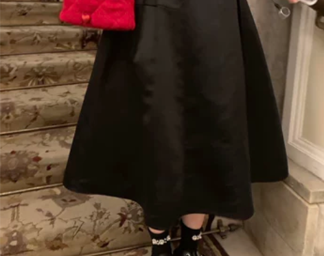 MLS黑色设计感a字裙高腰伞裙中长款半身裙...