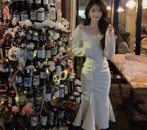 清仓秒杀~品牌折扣专柜撤回女装高腰包臀鱼尾...