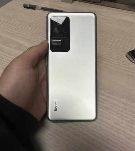 红米K50 自用红米k50 8?256，没...