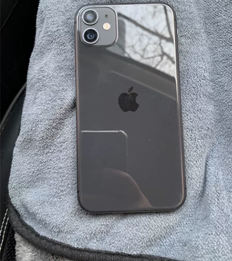 iphone 11 128g 本人一手，买...