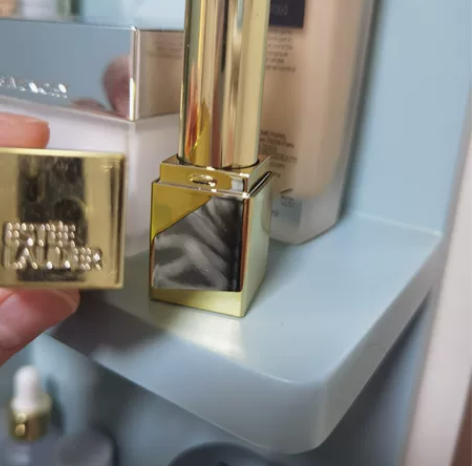 雅诗兰黛口红，仅适用，色号如图，没有包装包...