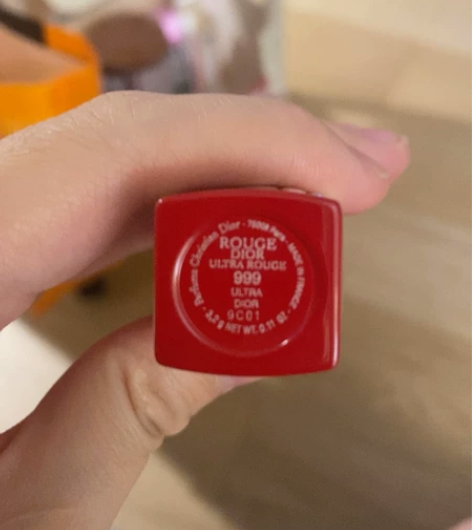 迪奥口红 999色 全新，圣诞礼盒里拆出来...
