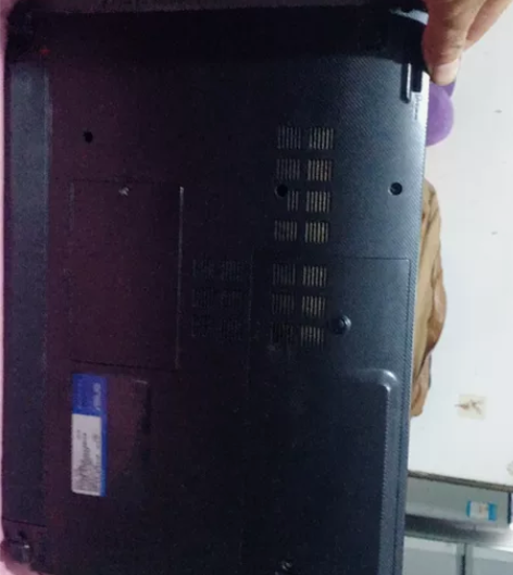 回家转让华硕笔记本电脑8G+240g固态，...