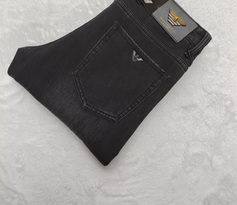 全新闲置正品阿玛尼 加绒加厚牛仔裤男直筒宽...