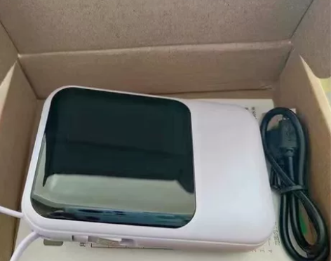 【亏本卖】自带线充电宝20000毫安适用华...