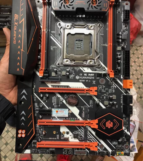 华南x79主板 烈焰战神至尊版，成色如图，...