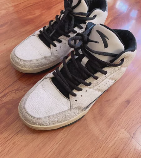 轻微穿着痕迹ANTA/安踏42￥88