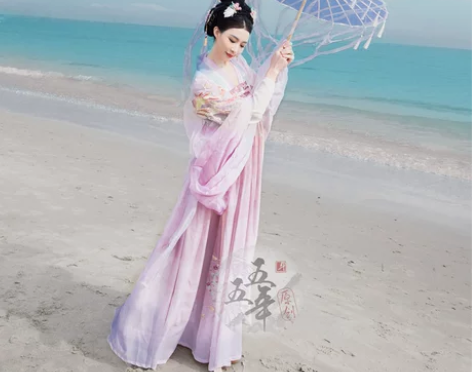 五五年 凤归云 原创正品汉服女重工刺绣一片...