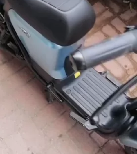 台铃z8锂电池的,几个月的车,发票齐全在手...