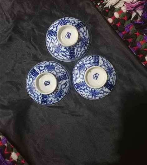 清道光青花连枝花卉双喜纹盖碗盖子三只，尺寸...