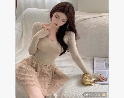 半身裙女韩版时尚高级感小个子a字短裙早秋设...