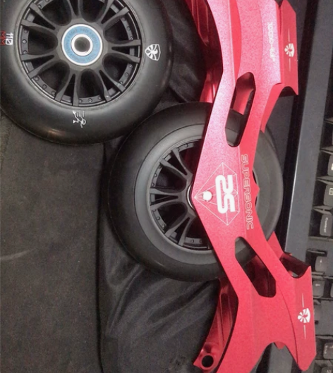 飞鹰轮滑鞋F110大三轮速桩速滑训练休闲刷...