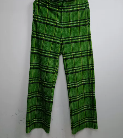 女士休闲裤，成色很好，腰围66cm，弹性适...