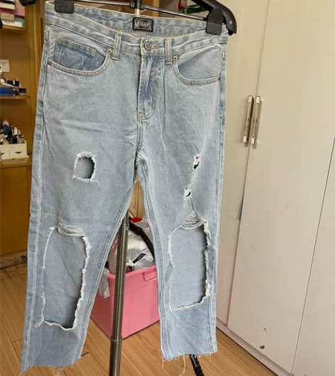 破洞牛仔裤,高品质 面料很好,版型也很好,...