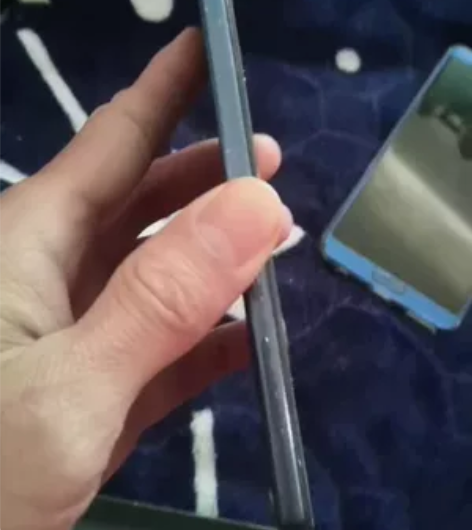 荣耀v10手机,6-128 的,就是感觉...