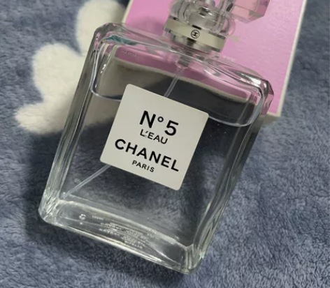 香奈儿五号香水 朋友送的 闲置 用过一两次...