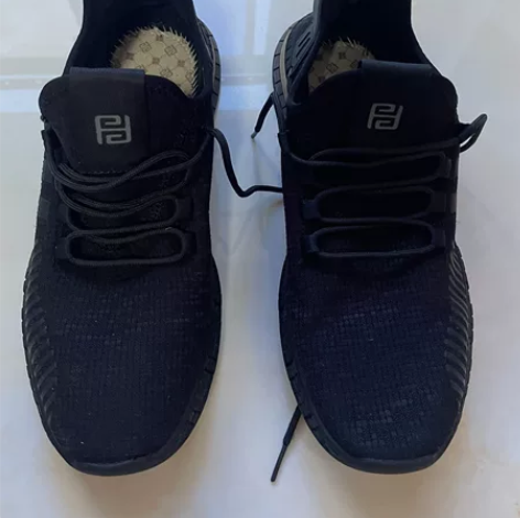 9成新老北京福连升男士运动鞋，265码，有...