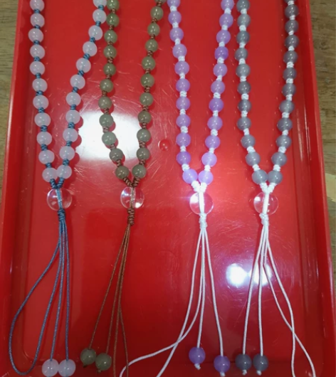 手脖挂链,手机挂绳短款长约25厘米,对长度...