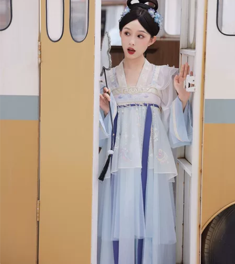 七月夕原创汉服 织女 对襟短衫吊带绣花渐变...