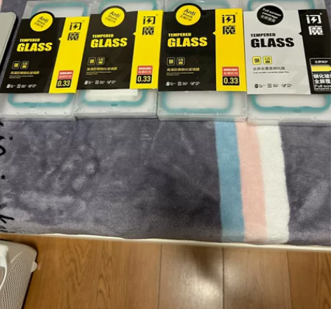 iPhone14 Pro max钢化膜,一...