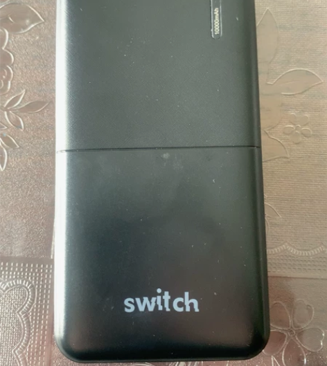 Switch充电宝，额定容量10000毫安...