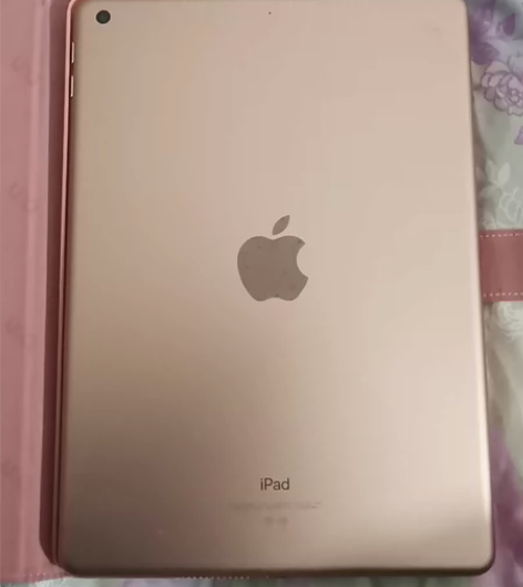 六代ipad 九成新 感兴趣的话点“我想要...