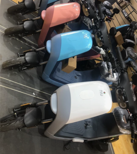 小牛新款C0小牛电动，黄岛区商城街小牛电动...