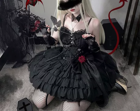 每个女孩都应该有一套 原创小玫瑰 jsk吊...