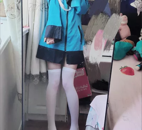 和泉纱雾cos外套只试过一次衣服，可直拍 ...
