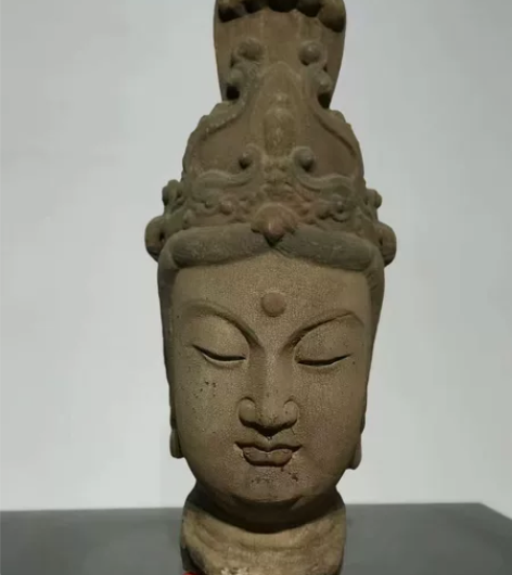 大漆彩绘木雕菩萨头 高48厘米 材质 楠木...