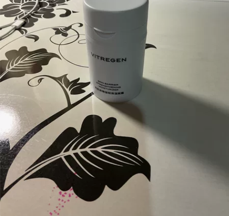 急售 淘宝官网购入,屏障修护面霜,拆封使用...