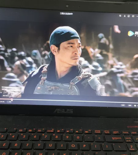 华硕笔记本电脑，12g运行内存，120g固...