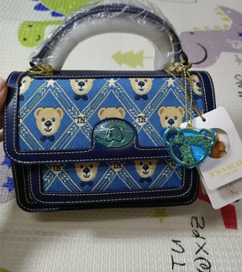 全新女式手提包斜挎包天天维尼熊手提小熊包 ...