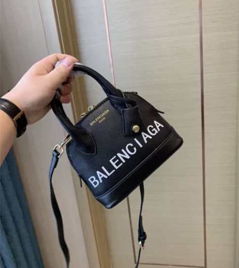 小仙女贝壳包经典纯色字母B单肩包手提包时尚...