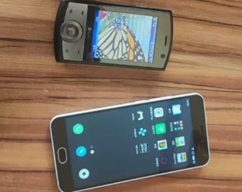 几个手机打包便宜处理了关联htc p860...